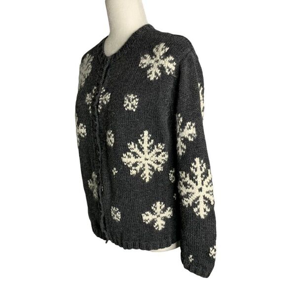 Vintage Eddie Bauer Cardigan Sweater S Grey Angora Blend Button Up Snowflakes - Picture 3 of 6
